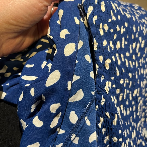 Commense puff sleeve blouse - Picture 6 of 6